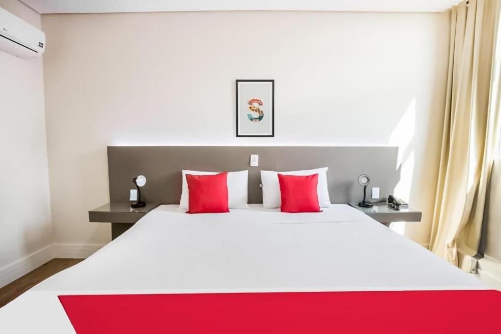 Hotel Interamericana Luaran gambar