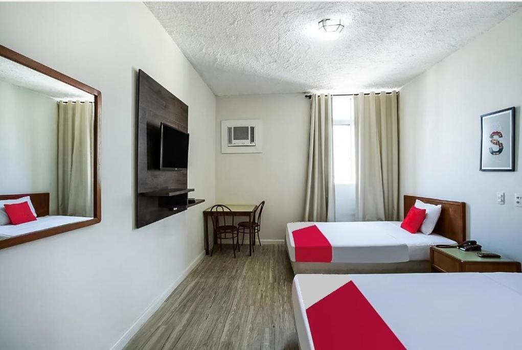 Hotel Interamericana Luaran gambar